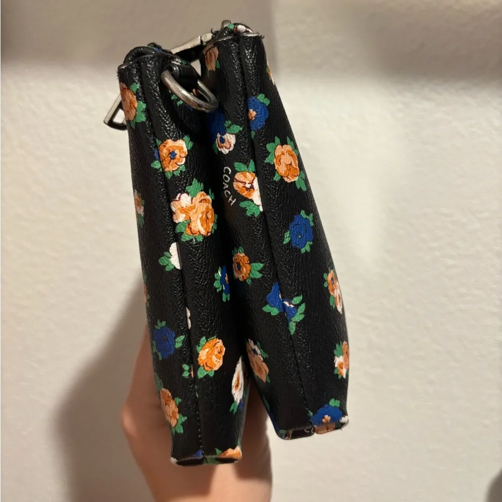 Coach Lyla Tea Rose Floral Print Crossbody Purse, small/medium size. - Picture 3 of 8